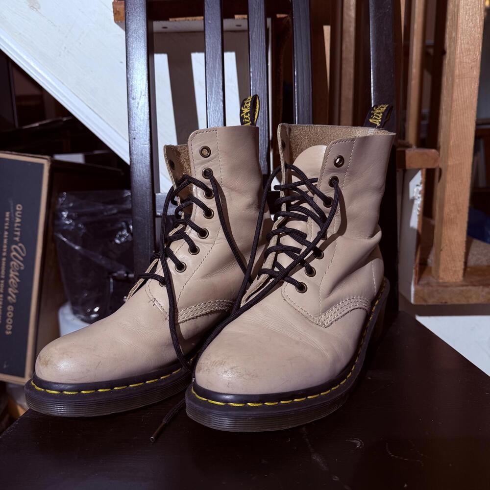 Dr. Martens Beige Leather Heel Lace-Up Boots